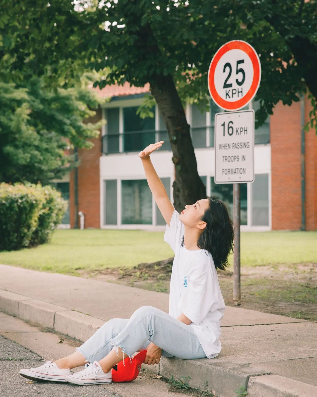 Thailand Amphoe Ko Lanta Trip Moments[Fahrer, Reiseleiter und Fotograf für Trip Moments + Hochzeitsfotos mit Drohnenaufnahmen und Kurzfilmen + Make-up und Kostüme + individuelle Reiseplanung + keine Begrenzung der Teilnehmerzahl]