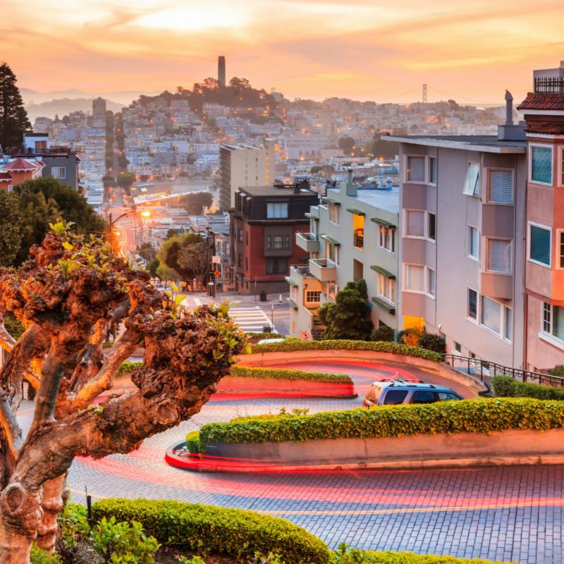 Eendaagse tour naar filmlocaties in San Francisco [Golden Gate Bridge/Lombard Street/Golden Gate Park]