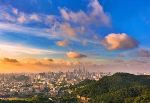 Guangzhou Private Day Tour of Baiyun Mountain, Liurong Temple, Haixinsha