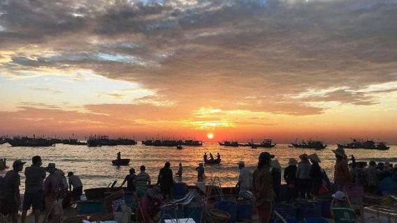 ออกเดินทางจากฮอยอัน|ตลาดปลายามเช้าที่ฮอยอัน + ล่องเรือตะกร้าเหมาทัวร์