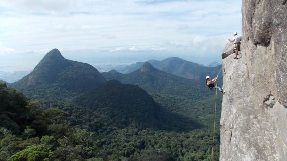 Rio de Janeiro: Wandern und Abseilen im Tijuca-Wald