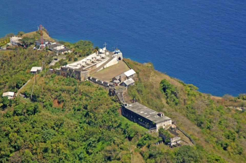 St. Vincent: Leeward Island Tour mit Dark View Falls