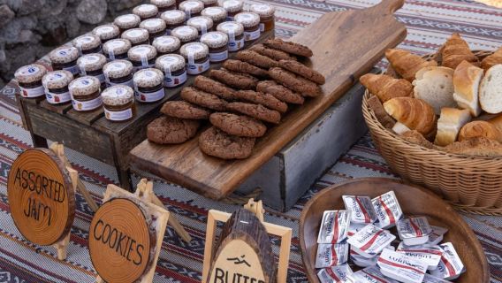 Dubai: safari nel deserto con pernottamento e colazione