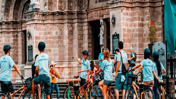 Manila bamboo bike tour: meet at the meeting point