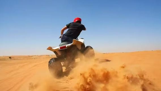 沙特利雅得越野摩托衝沙+民俗市集+林蔭大道【包車一日遊】