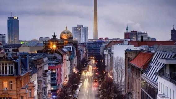 Berlin City Tour - Berlin Wall and More - Tracing the Historical Line - Private Charter Available Throughout Germany - Top Pick