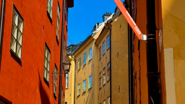 Stockholm Arlanda Airport, Sweden - Hotel di pusat bandar - Perkhidmatan kereta persendirian untuk pengambilan/penghantaran ke lapangan terbang|Pemandu berbahasa Cina