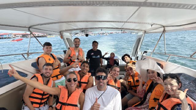 Lawatan Sehari Menyewa Bot di Semporna, Malaysia - Laluan Pulau Mataking, Pulau Pom Pom, Timba-Timba & Pulau Mabul