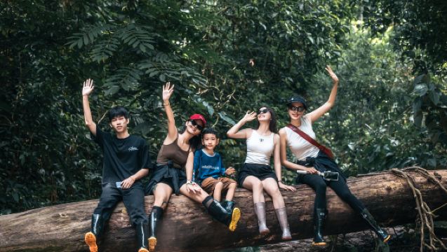 基諾山雨林徒步一日遊【70%水路+基諾土著導遊+項目全包】