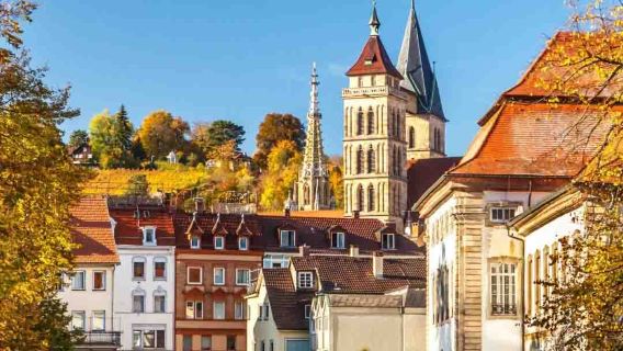 德國斯圖加特：保時捷博物館+霍亨索倫城堡+埃斯林根 中文包車