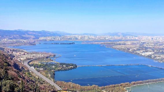 Kunming: Kunming Xishan Scenic Resort - Dianchi Lake - Yunnan Nationalities Village | Chinese/English guide | Customized private charter