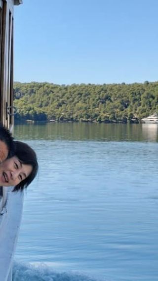From Omiš: Krka Waterfalls and Trogir Group Tour