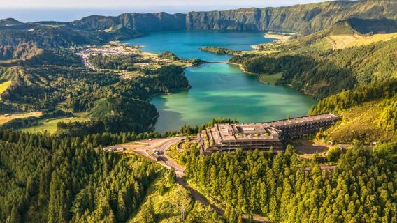 Sete Cidades & Lagoa do Fogo: Full-Day Tour with Lunch