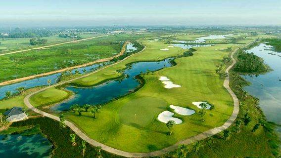 Ho Chi Minh: Vive la experiencia del campo de golf Twin Doves con cargo por green, caddie y almuerzo