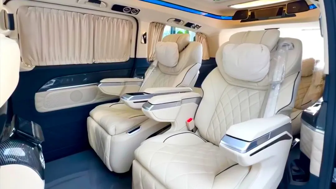 Shenzhen to Hong Kong: Private Car/Taxi (Good for Groups)