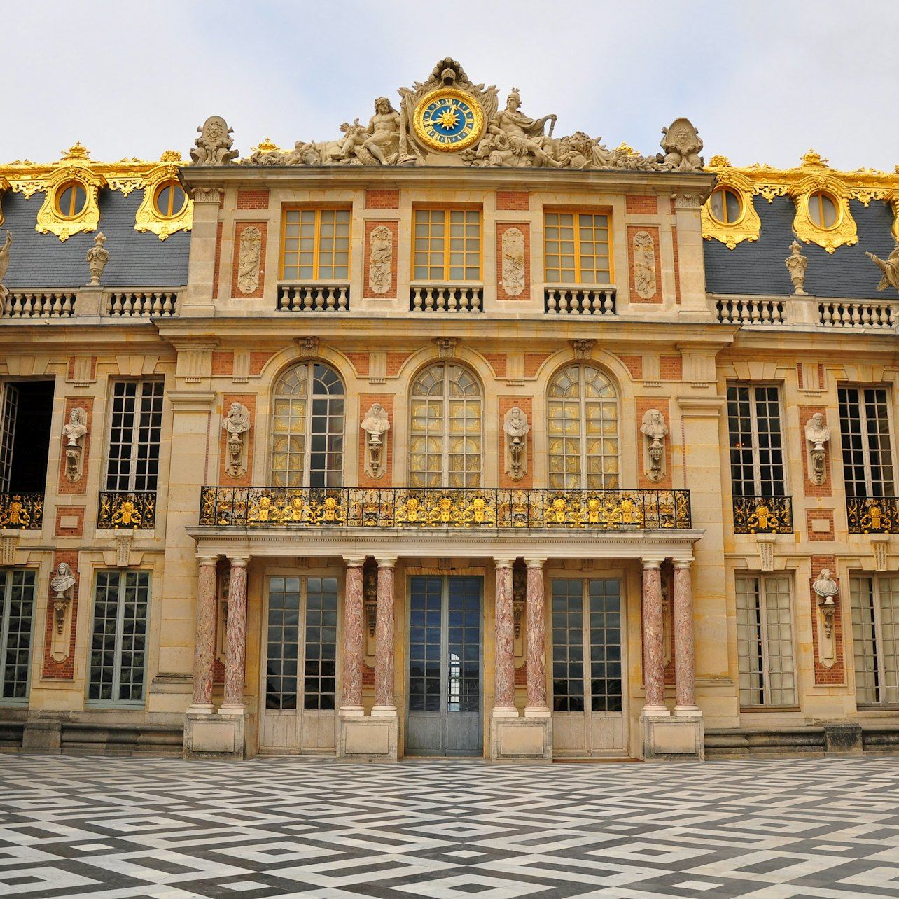 Palace of Versailles: Entry Ticket + Gardens + Estate of Trianon