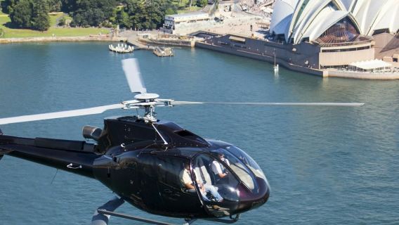 Sydney Helicopter Tour: 20-Minute Private Scenic Helicopter Flight