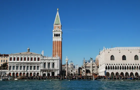 意大利威尼斯+維羅納一日遊【茱麗葉之家+米蘭火車來回】