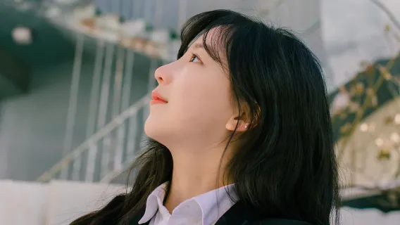 Fotografía de viajes en Anchuras, España[Conductor, director, fotógrafo de viajes, fotografía aérea + fotografía de bodas, microfilm + maquillaje y vestuario + coche alquilado personalizado]