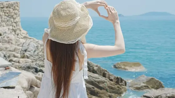 Laoshan + Qingshan Fishing Village Chartered Day Tour [One family per group/Coastal Highway/Sea-going Pick-up and Drop-off]
