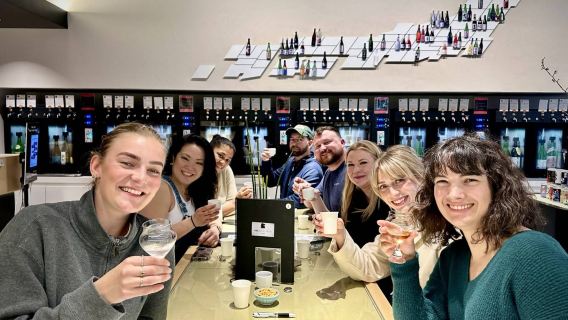 Tokio Asakusa WASAKE Sake-Verkostungserlebnis