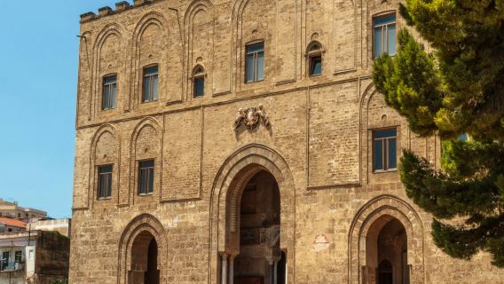 Istana Zisa: Tiket Masuk