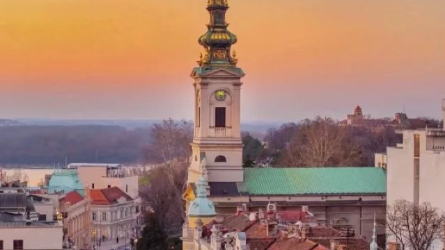 中文包車特斯拉博物院+澤蒙+多瑙河-加多斯塔-熱門景點一日遊