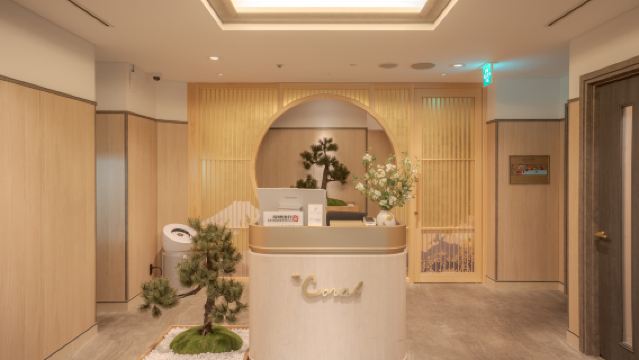 Le salon d'affaires Coral Finest (KAEDE)