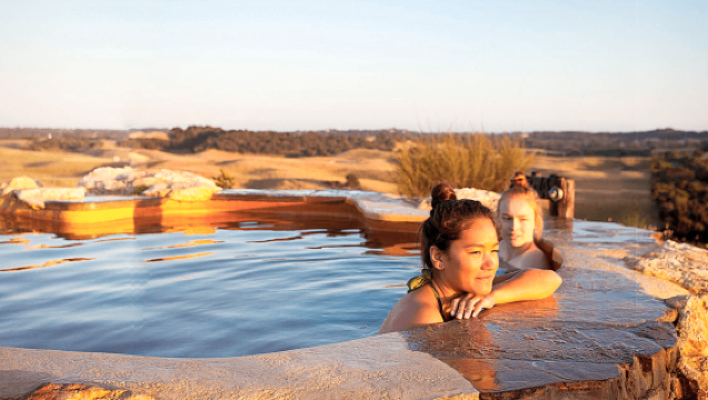 Lawatan Sehari ke Tempat Menarik yang Sama Dilawati Jay Chou: Takhta Raja Arthur & Kereta Kabel Melbourne + Mornington Peninsula Hot Springs