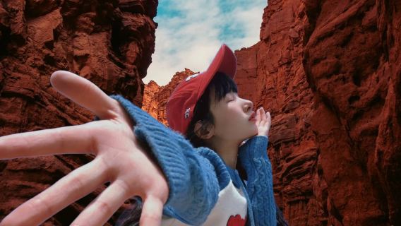 Kereta pacuan empat roda merentasi Ngarai Besar Tomur Tian Shan + Muzium Peringatan Kekeya lawatan sehari