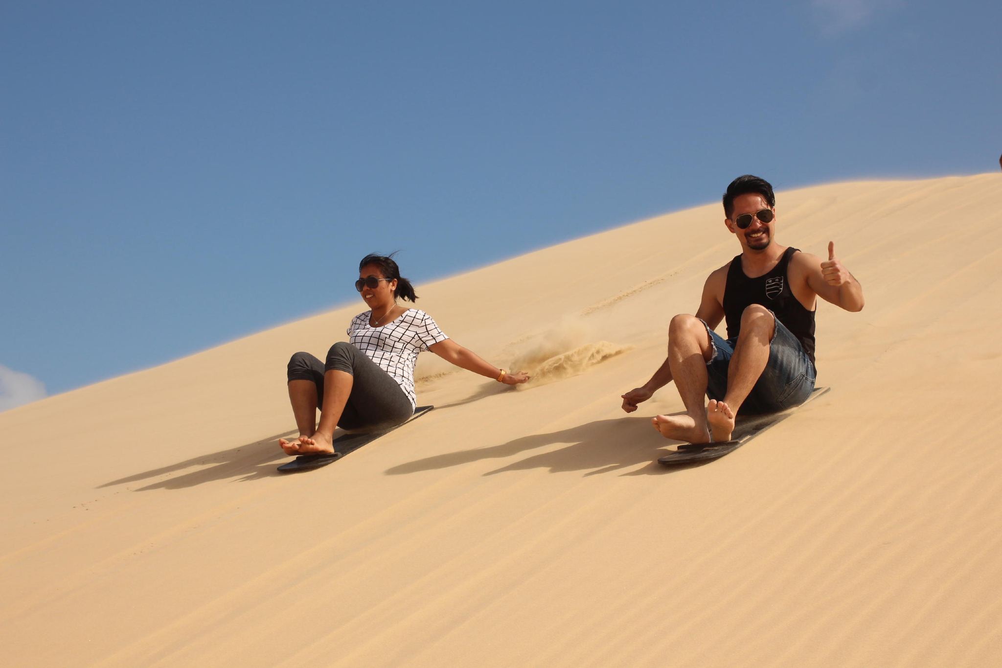 Port Stephens Anna Bay 4WD and Sandboarding Experience