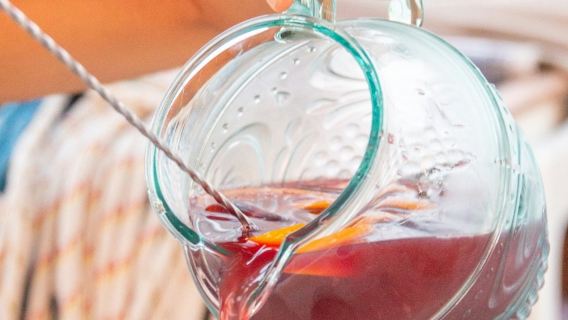 Barcelona: Small-Group Sailing with Sangria Workshop