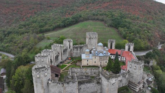 ทัวร์วันเดียว/ทัวร์หลายวัน สนามกีฬาสเปน + ตลาดซานมิเกล + อารามหลวงพร้อมบริการภาษาอังกฤษและภาษาจีน