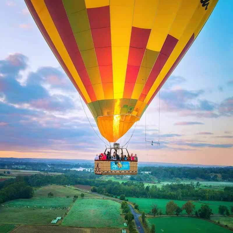 シドニー ハンター・リージョン 熱気球フライト【45-60分/空からの日の出鑑賞/美味しい朝食/レンタカー推奨】