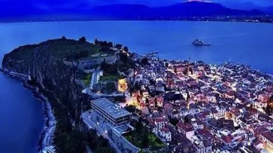 聖托里尼伊亞+伊亞城堡+阿克罗蒂利遺址+酒莊+皮爾戈斯