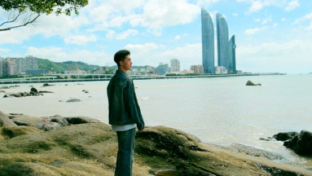 廈門鼓浪嶼高階旅拍+日光岩+首富別墅+來回船票一日遊|9人團