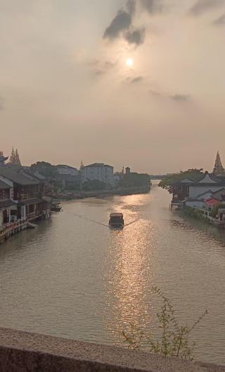 Shanghai Film Park + Zhujiajiao Ancient Town Day Tour [Relive the Past + Explore a Millennium-Old Town]
