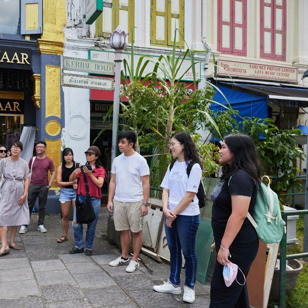 Singapore: Little India Culture and Food Experience Tour