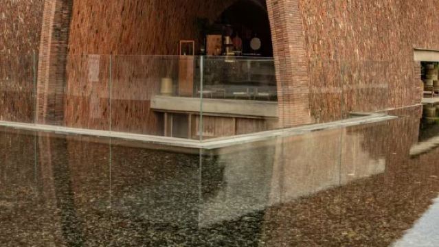 "Exquisite Porcelain Capital" Day Tour: Ceramic Museum + Imperial Kiln + Ancient Kiln Exhibition Area + Sculpture Porcelain Factory