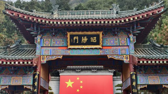 西安秦始皇帝陵博物院（兵馬俑）+華清宮一日遊【8人小團/可選中英文講解】