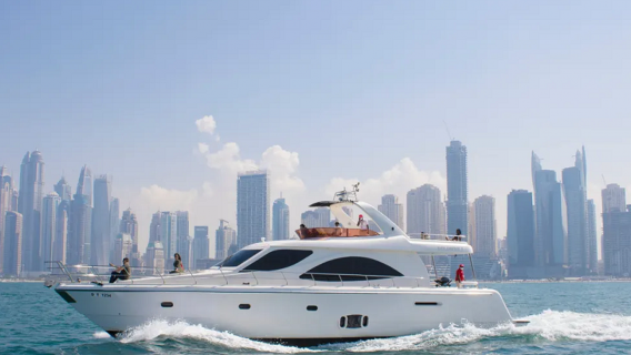 Croisière en yacht de luxe à Dubaï dans le golfe Persique