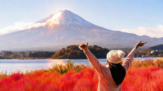 도쿄 후지산 당일치기 투어 | 가와구치호, 천국의 계단, 오시노 핫카이 포함 소규모 그룹 픽업·샌딩 선택 가능