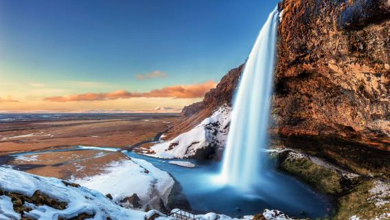 Reykjavík: South Coast Wonders & Northern Lights Tour
