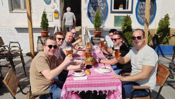 Belgrade: Food Tasting tour with E Scooters