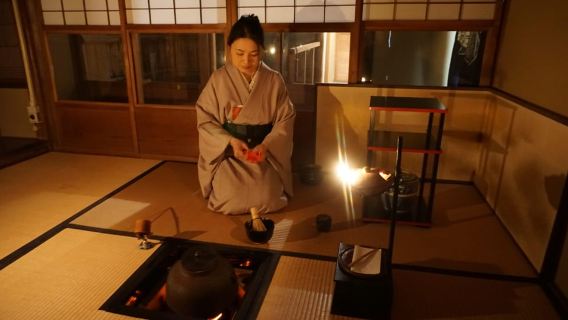 Kyoto: 45-Minute Tea Ceremony Lesson Experience