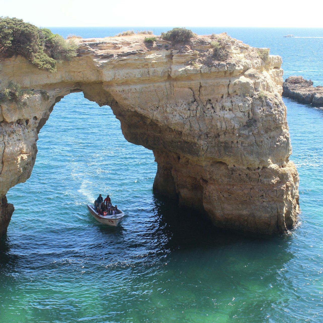 Grotte di Benagil: tour in barca privata da Armação de Pêra