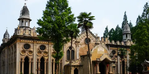 晴川閣+巴公房子紅色禮屋+黎黃陂路+古德寺+黃鶴樓【私家團】