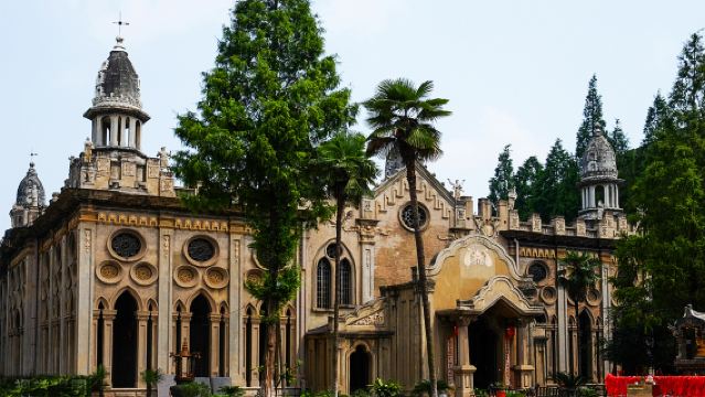 晴川閣+巴公房子紅色禮屋+黎黃陂路+古德寺+黃鶴樓【私家團】