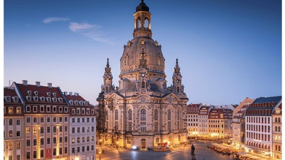 Marienplatz + Munich Residence + Siegestor + Ludwig Maximilian University of Munich + Frauenkirche