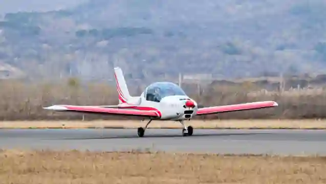 北京密雲穆家峪機場固定翼真機駕駛體驗【專業飛行教官帶飛+免費提供飛行製服+贈送照片+4K360全景錄影帶影片】